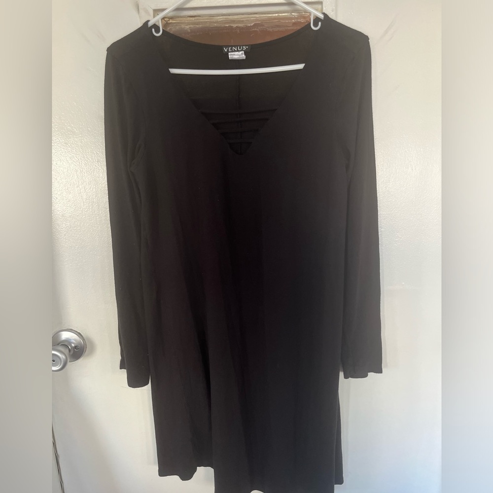 Venus Long Sleeve Black Dress